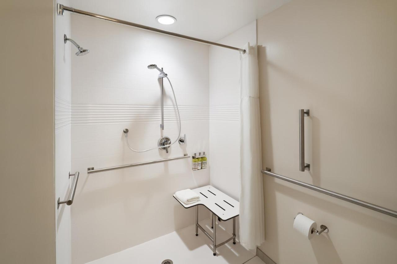 Candlewood Suites - Asheville Downtown By Ihg Экстерьер фото
